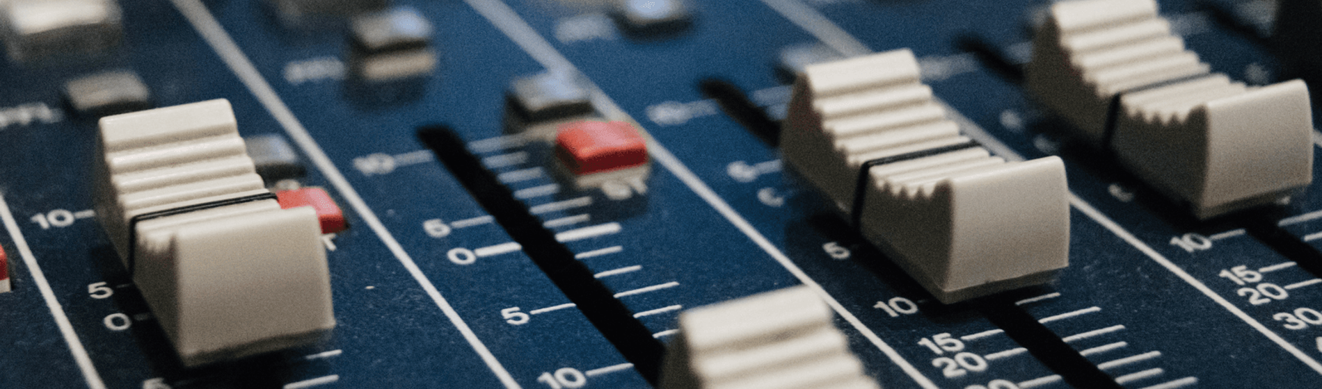 RADIO CONTACTO 1080 AM "LA ESENCIA DE MANTA EN OLAS"
